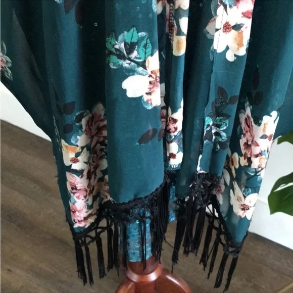 Elegant Holiday Floral Kimono Teal Wrap Shawl Only Final Sale - Picture 3 of 6